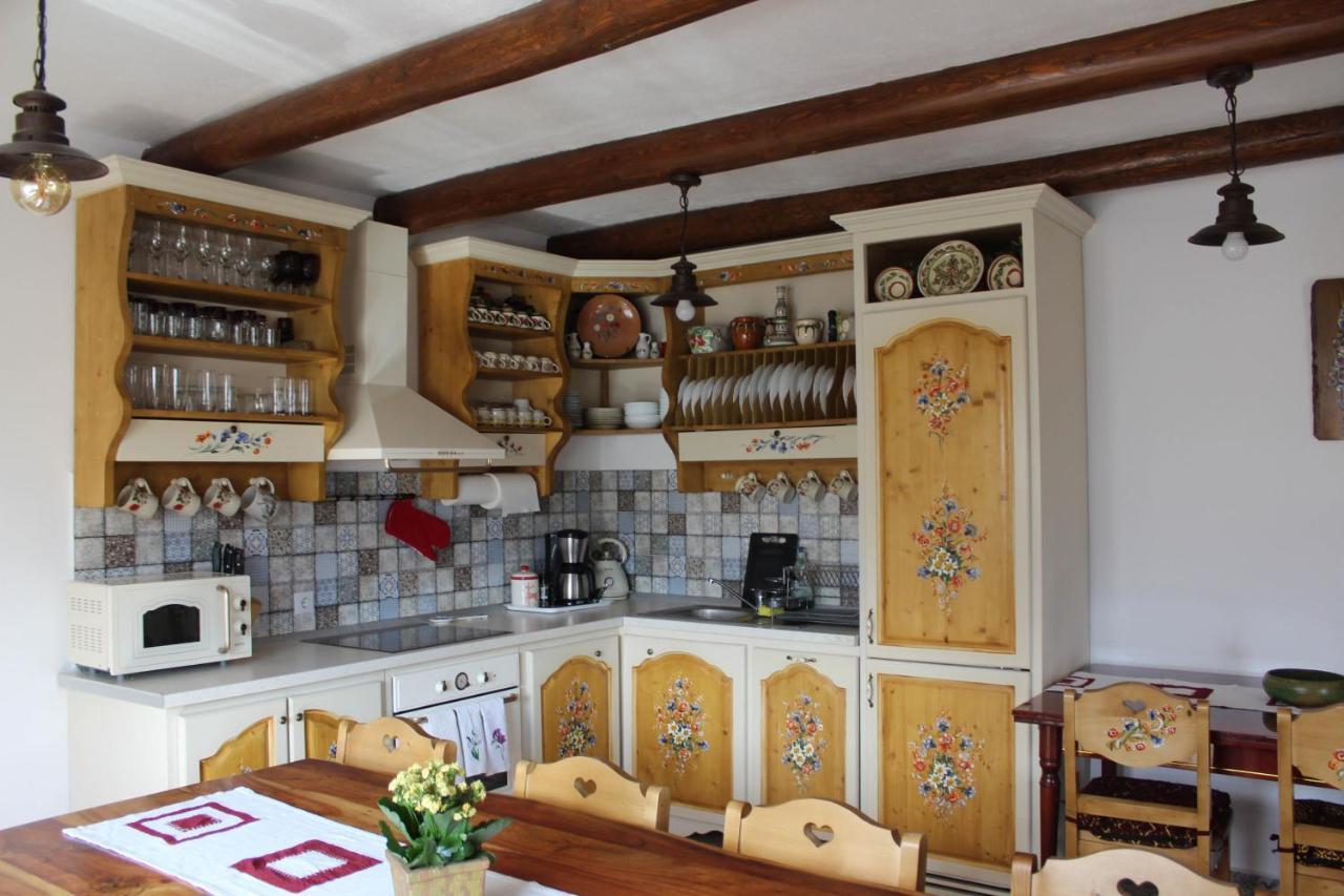 Casa Muchia Lui Girnita Villa Braşov Eksteriør bilde